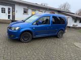 Volkswagen Caddy 2,0TDI 103kW 4MOT DSG Soccer Trendl 5-... - VW Caddy von privat