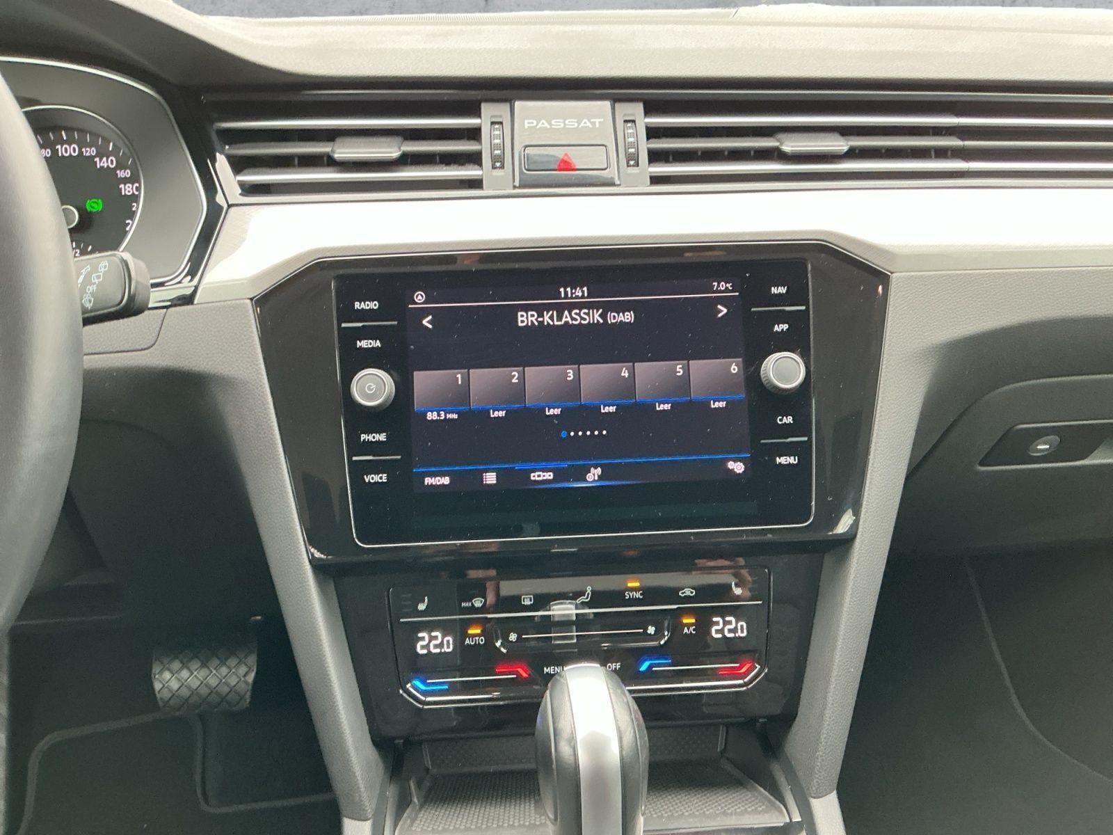 Volkswagen Passat Variant - Bild 11