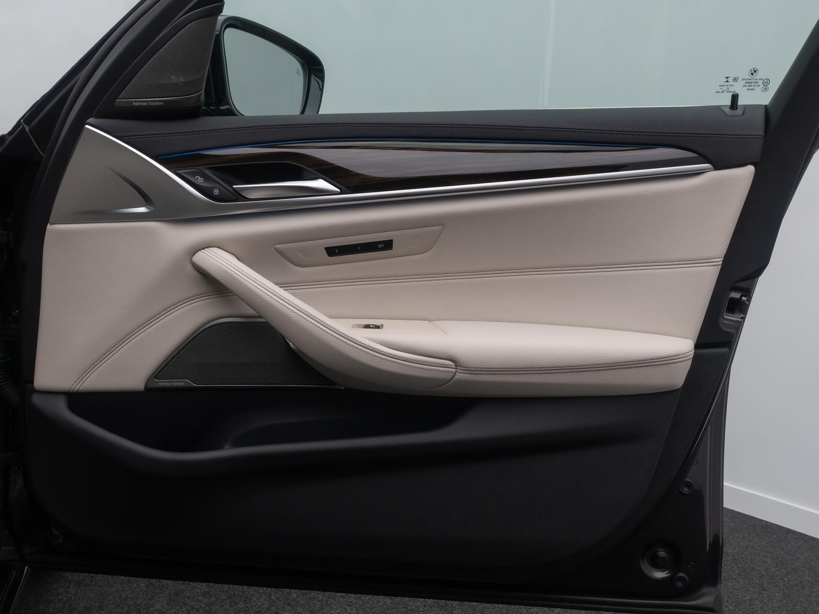 BMW 530e Luxury Line DAB H/K 4xKlima Alarm AHK Sport