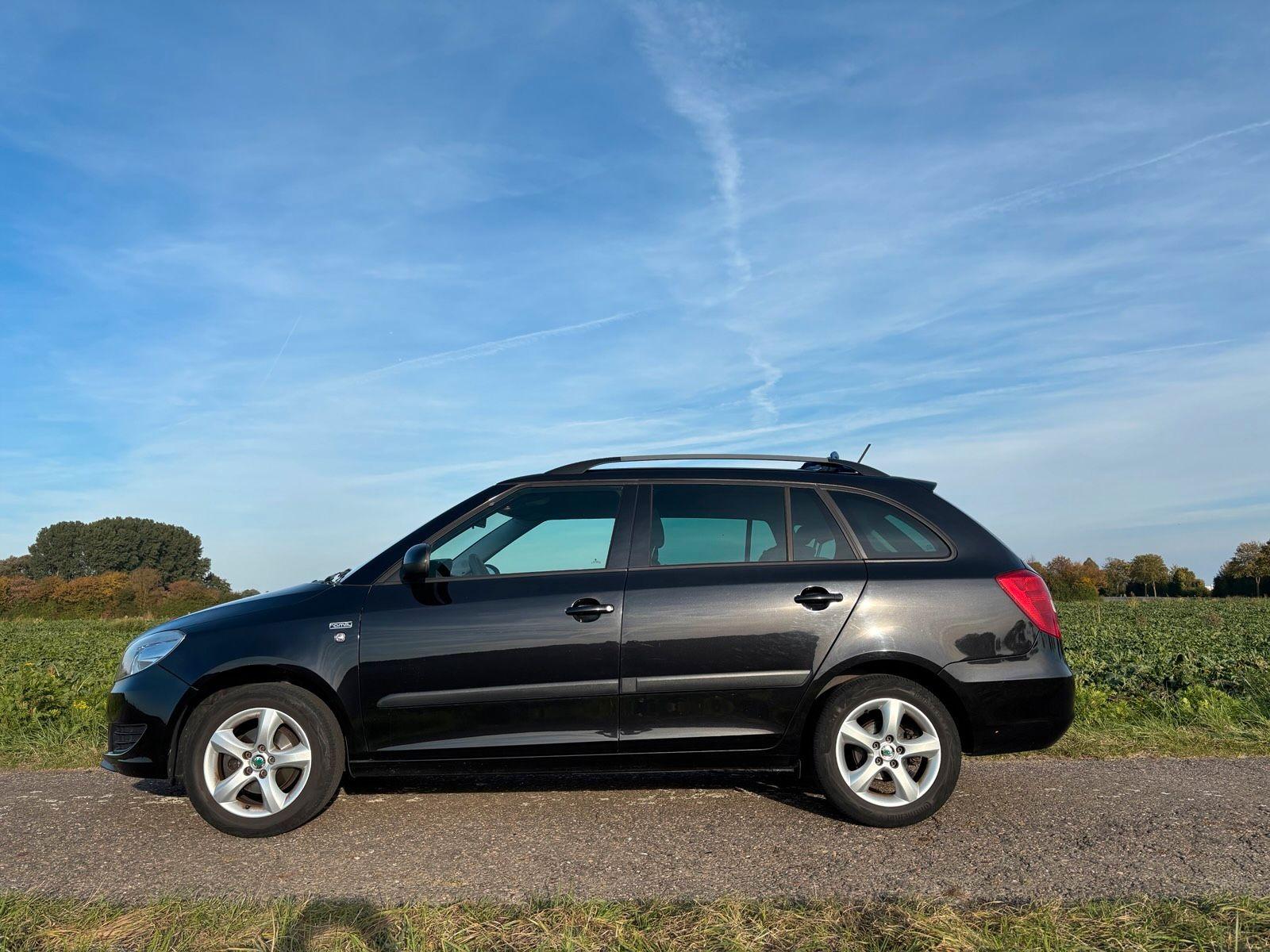 Skoda Fabia 2012 — photo 7