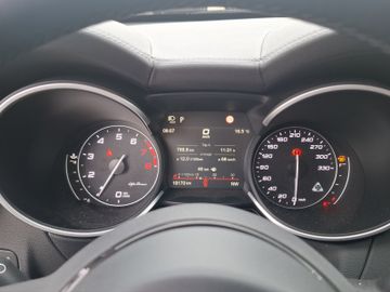 Alfa Romeo Stelvio Quadrifoglio Q4 2.9 V6 Bi-turbo Kam.+SHZ