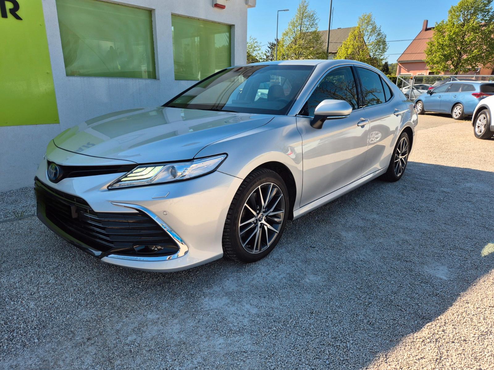 Toyota Camry 2.5 HYBRID E XECUTIVE E-CVT