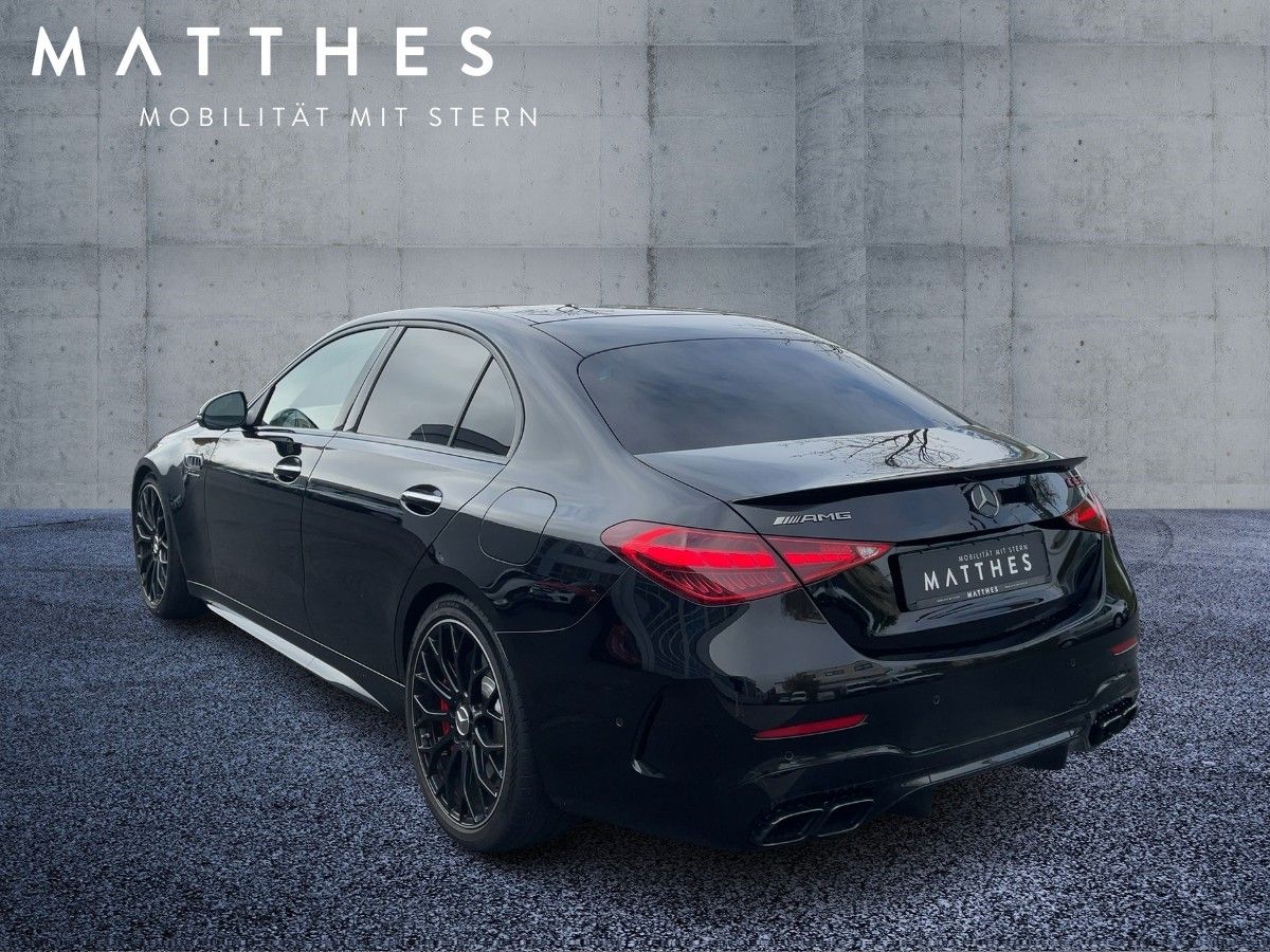 Fahrzeugabbildung Mercedes-Benz C 63 S E-Performance AMG/Night-II/Pano/360°