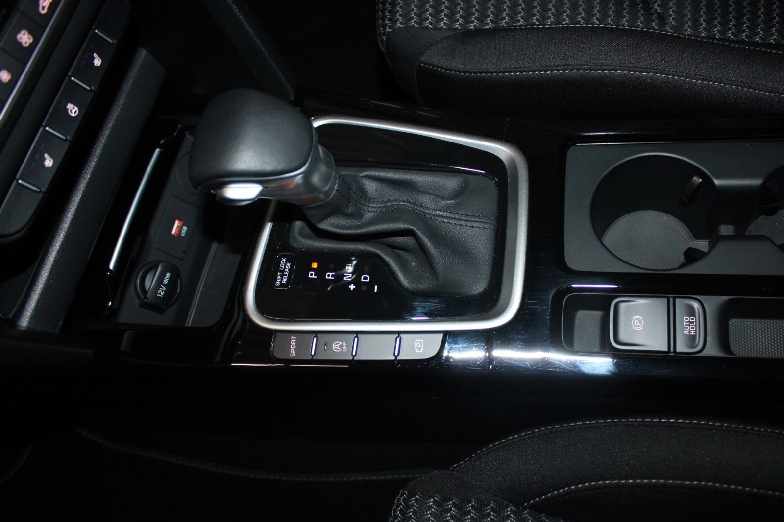 Fahrzeugabbildung Kia cee'd Sportswagon Spirit Aut. Top Ausstattung !