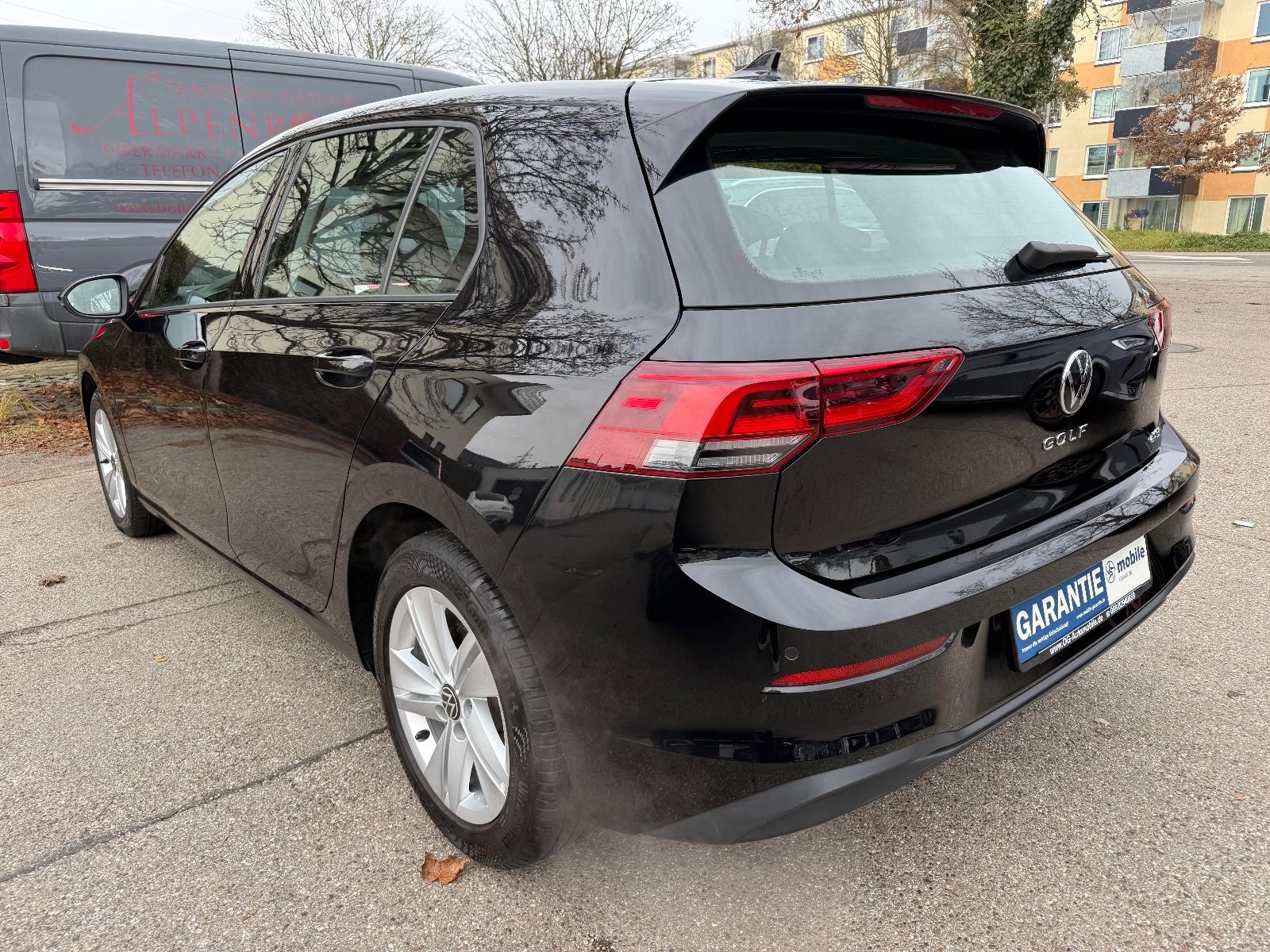 Volkswagen Golf VIII LIM. 1.5 TSI Life/DSG/ACC/NAVI/LED/ALU, миниатюра 3