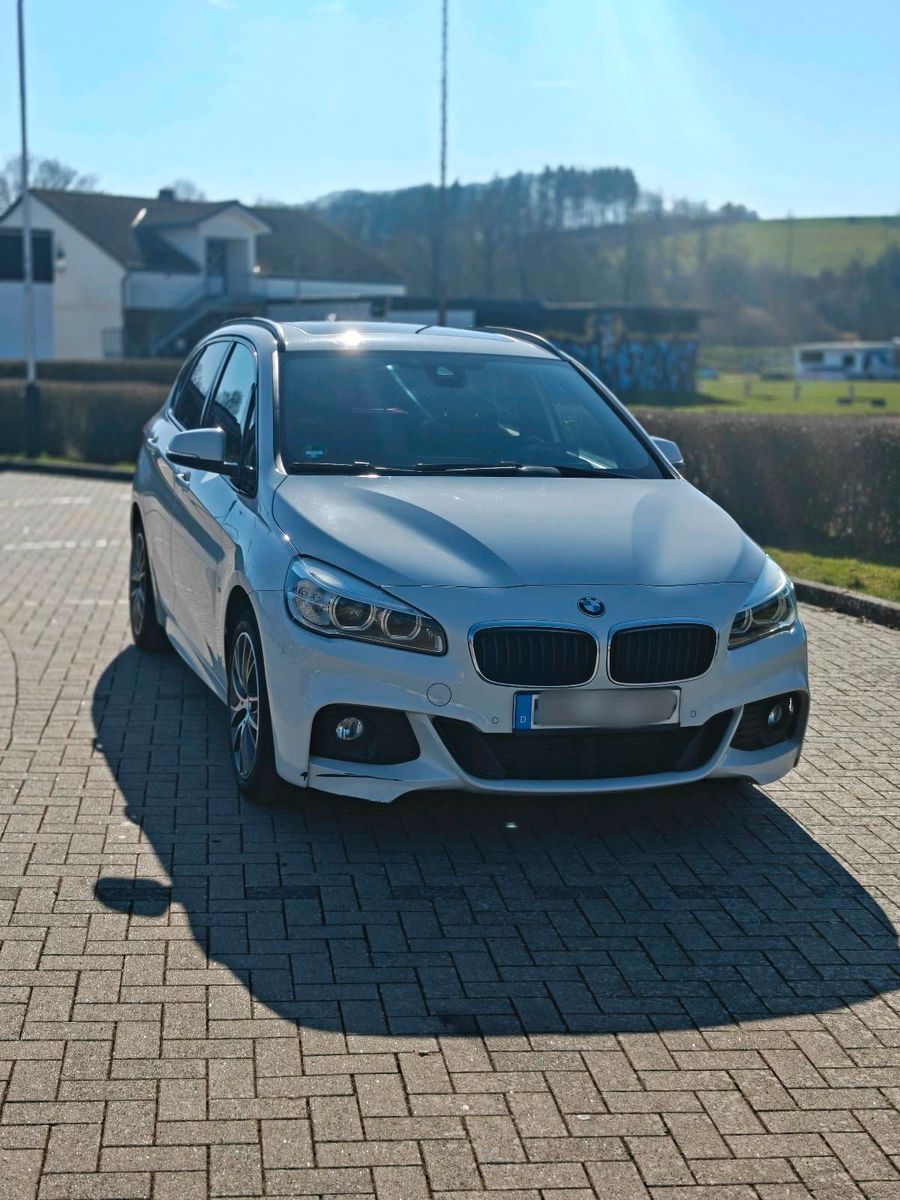 BMW 220
