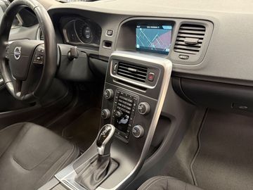 Volvo V60 - 11