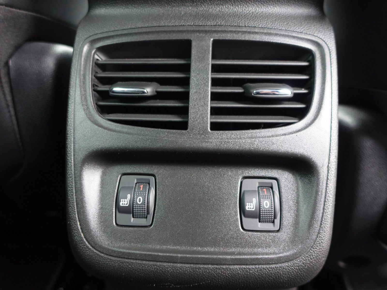 Fahrzeugabbildung Opel Grandland GS 1.2T AUTOMATIK,AHK,Navi,MatrixLED