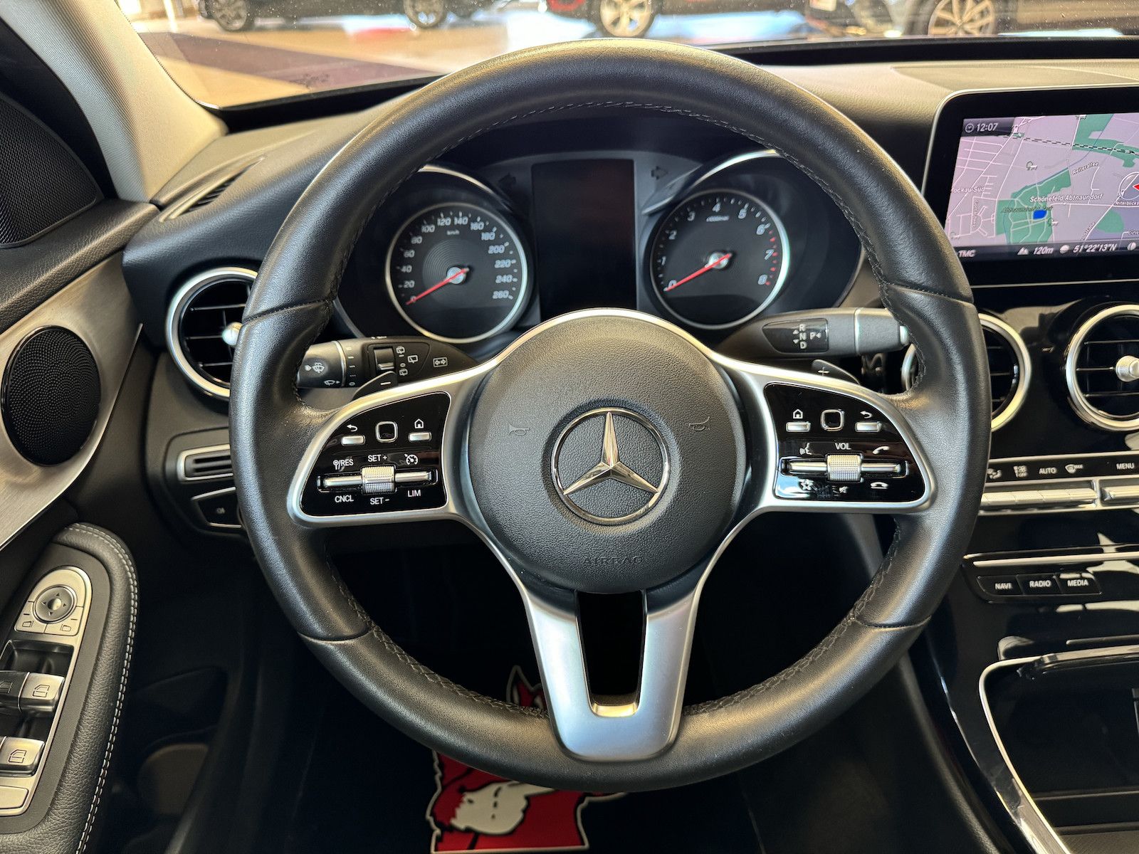 Fahrzeugabbildung Mercedes-Benz C 200 T Aut Avantgarde/1.Hd/Navi/LED/Cam/DAB/VZE