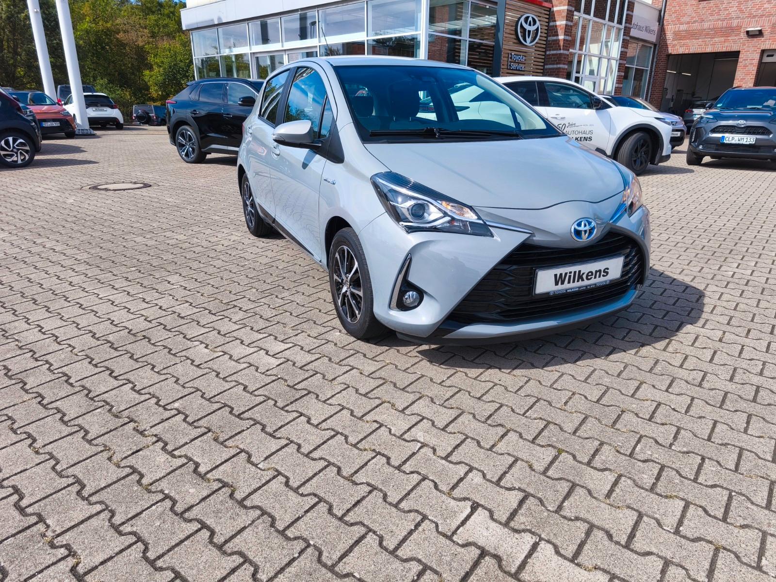 Toyota Yaris Hybrid Team D