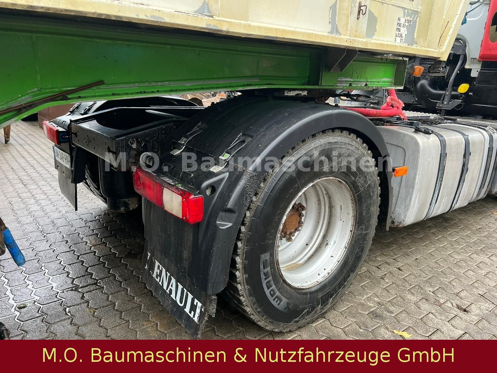 Fahrzeugabbildung Renault Premium 450 DXI / 4x2 / AC / Euro 5 /