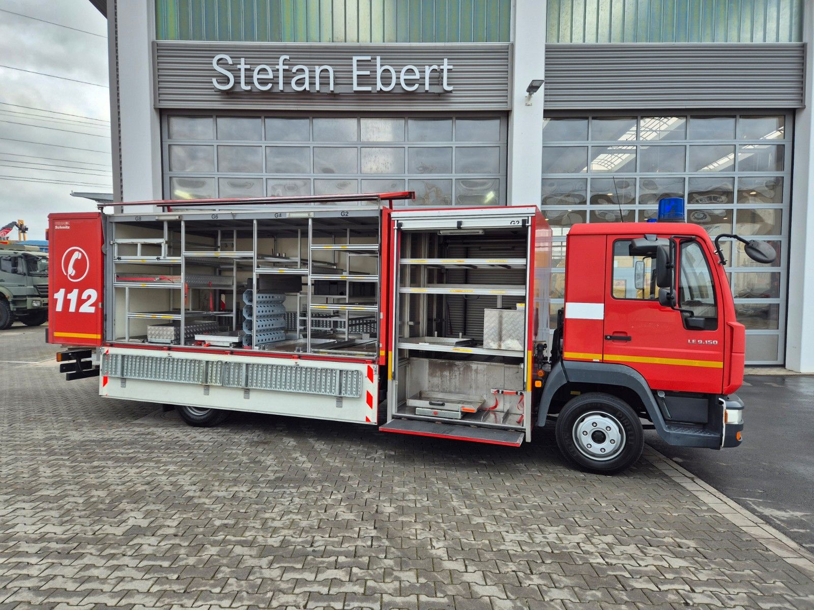 Fahrzeugabbildung MAN LE 9.150 Feuerwehr Schmitz GW-6 Gerätewagen