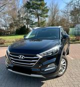 Hyundai Tucson 1.6 Benzin | Navi + Rückfahrkamera  - Hyundai Gebrauchtwagen in Saarbrücken