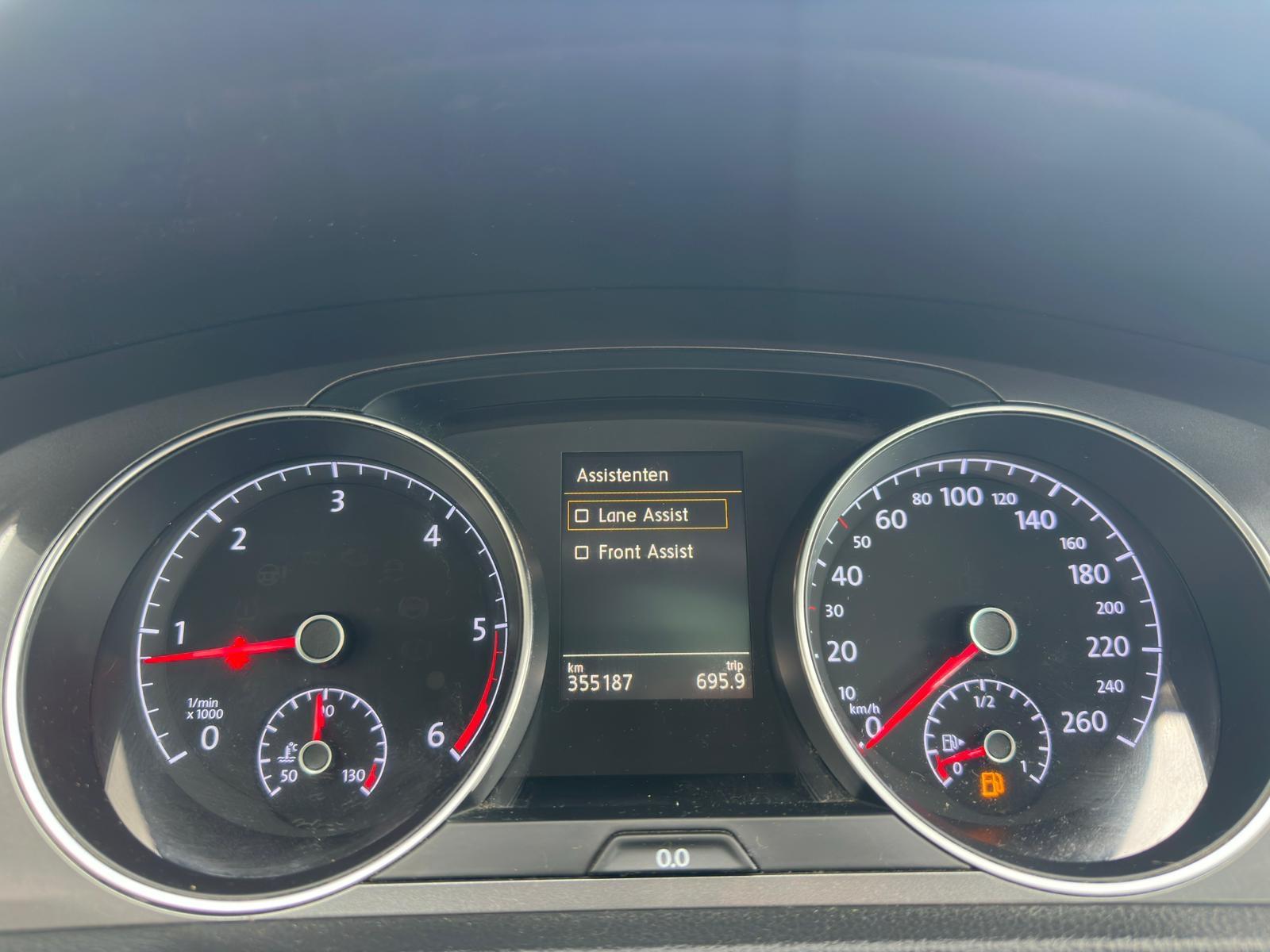 Volkswagen Golf 2015 — photo 23