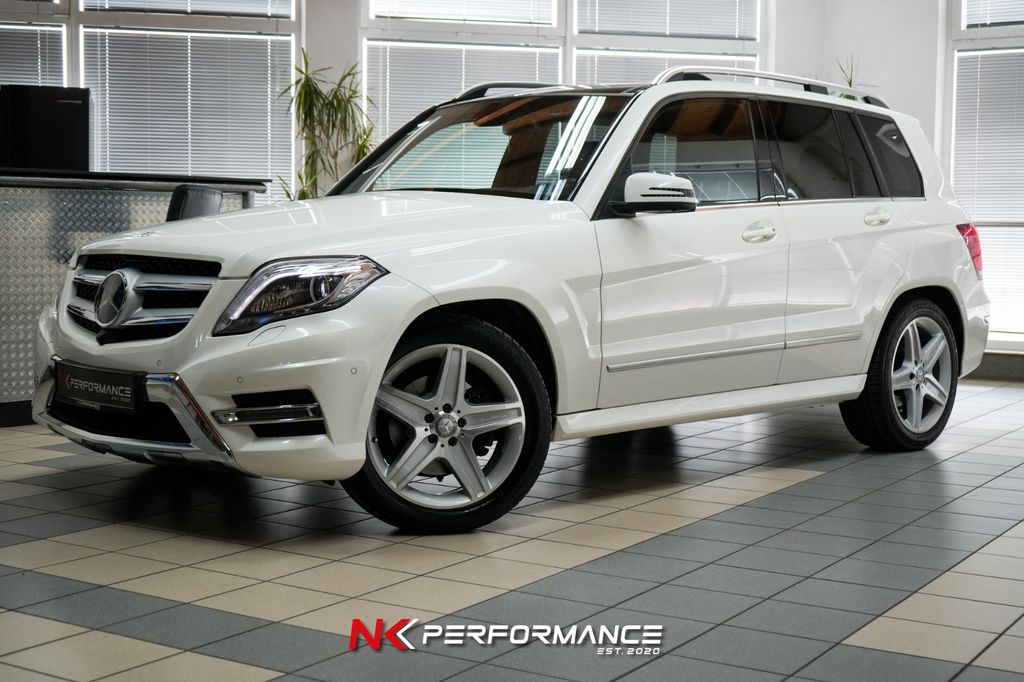 MERCEDES-BENZ GLK 250 CDI BT 4Matic / AMG / PANO / SPLIT-VIEW