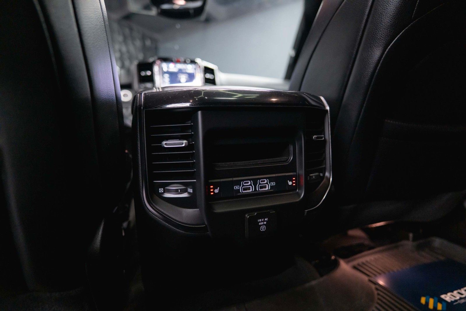 Fahrzeugabbildung Dodge RAM 5.7 V8 HEMI 4x4 LARAMIE GT NIGHT Offroad 19%
