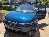 Volkswagen ID.7 Pro 77 kWh 210 kW  top ausgestattet - blaue Volkswagen ID.7