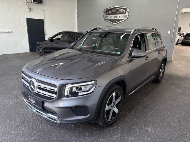 Mercedes-Benz GLB 220 d / **Progressive**