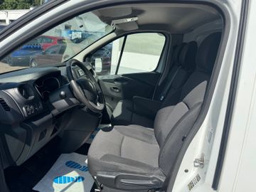 Renault Trafic - 11