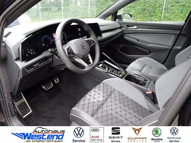 Fahrzeugabbildung Volkswagen Golf Variant R line 1.5l eTSI 110kW DSG LED Navi