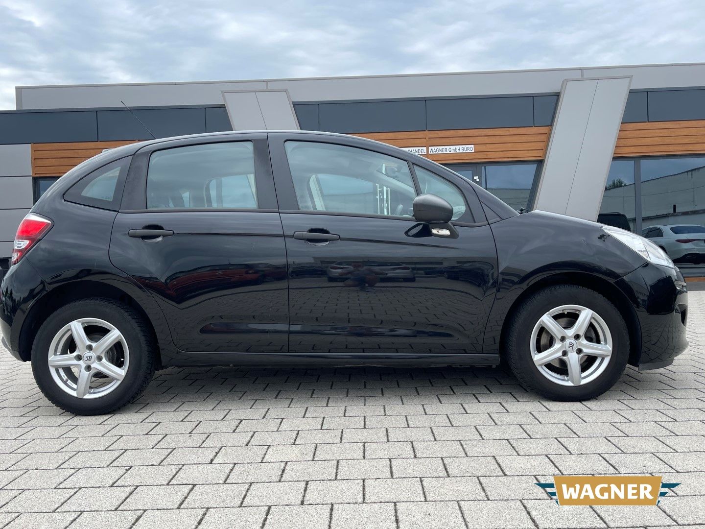 Fahrzeugabbildung Citroën C3 Attraction 1.0 VTi PureTech 68 Klimaanlage