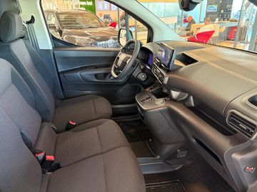 Toyota Proace City - 11