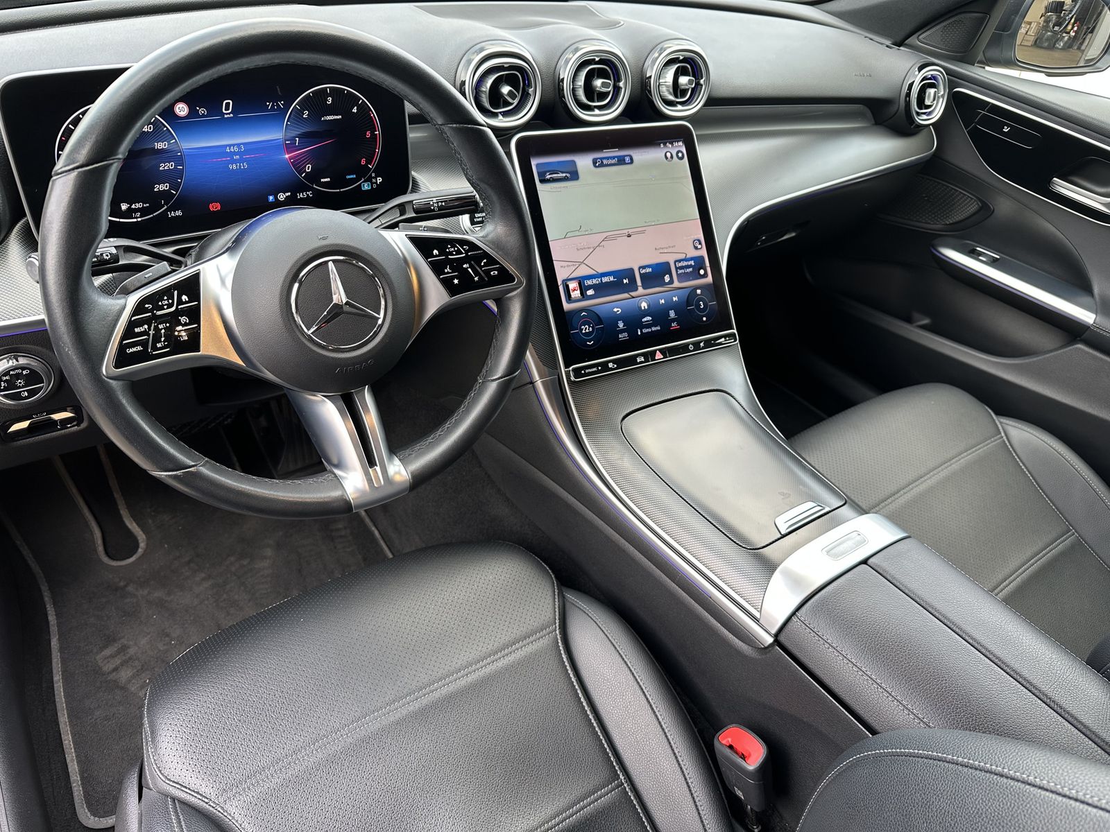 Fahrzeugabbildung Mercedes-Benz C 220d T Avantgarde NAV+LED+KAMERA+AMBIENTE+PARK