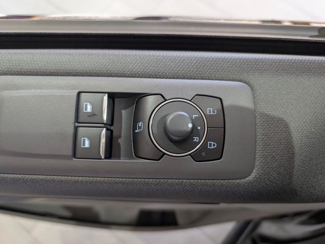 Ford Tourneo Custom L1 Active 5Jahre Garantie*