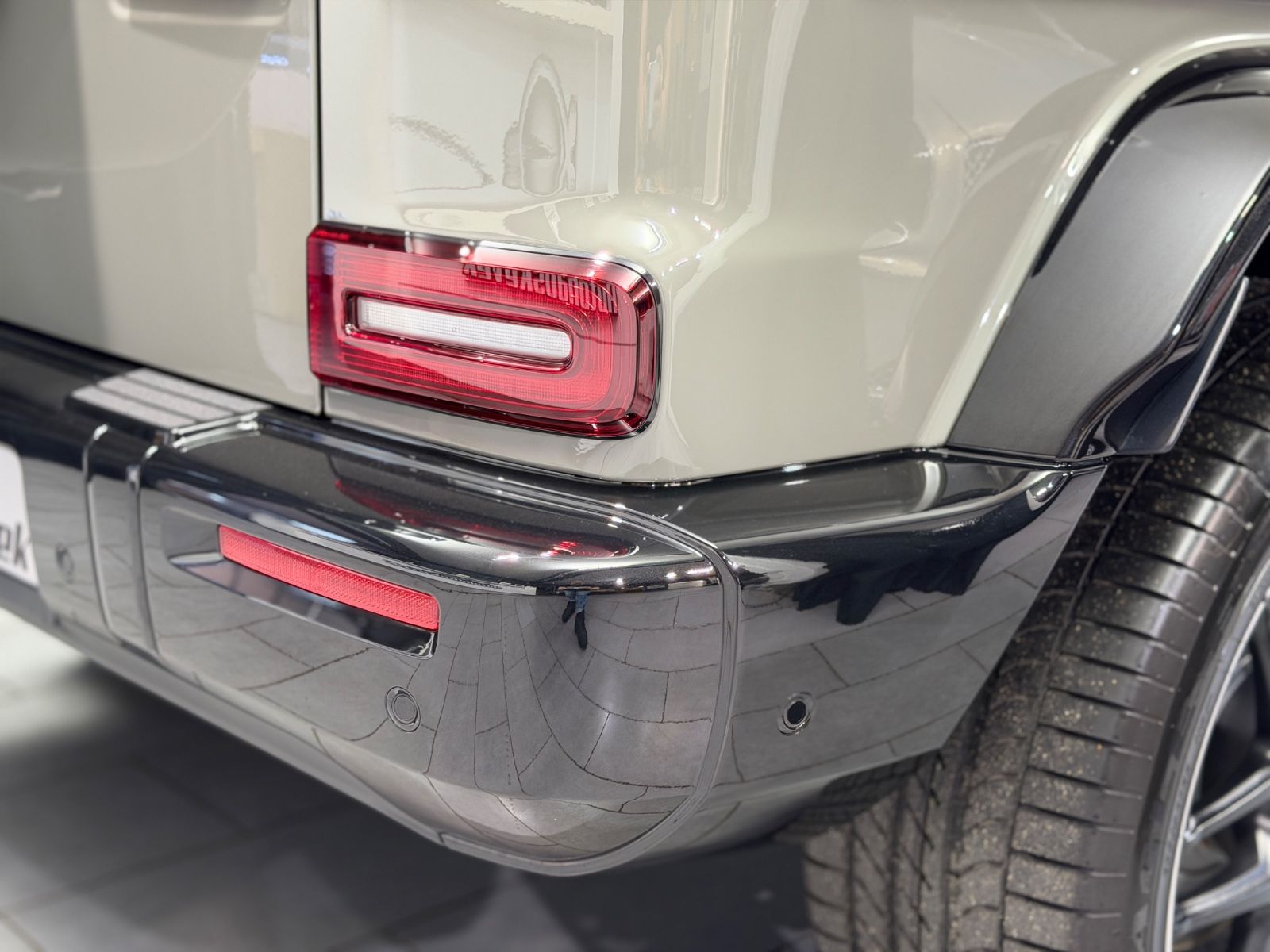 Fahrzeugabbildung Mercedes-Benz G 63 AMG|MY26|A22|PERFORMANCE|TV|VOLL|CARBON|