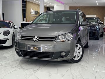 Volkswagen Touran - 3