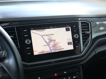 Volkswagen T-Roc 1.5TSI LED SITZHZ NAVI PDC ACC 18ZOLL
