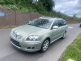 Toyota Avensis Kombi 1.8 Sol 1.HAND  NEUE TÜV - Toyota Avensis aus 2006: Kombi