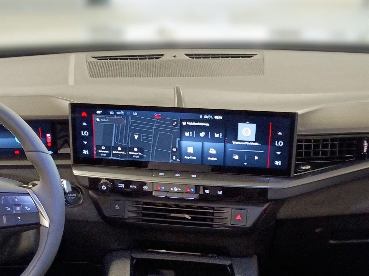 Fahrzeugabbildung Opel Grandland MildHybrid 107KW AT