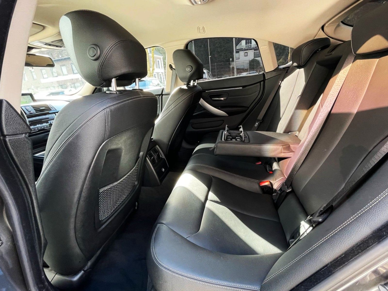 Fahrzeugabbildung BMW Gran Coupe 430 d Sport SAG LEDER NAVI LED AHK