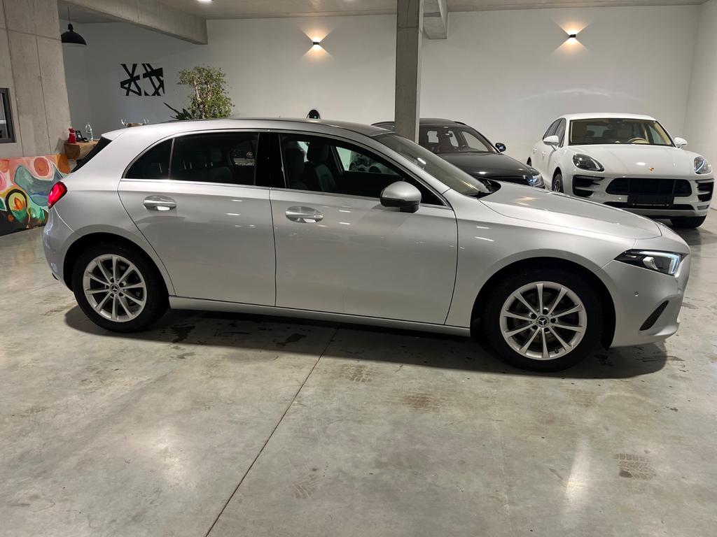 Mercedes-Benz A 220