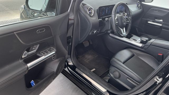 Fahrzeugabbildung Mercedes-Benz B 180 Automatik+Progressive+LED+360°Kamera+AHK