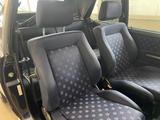 Volkswagen Golf - Volkswagen Golf: Cabrio