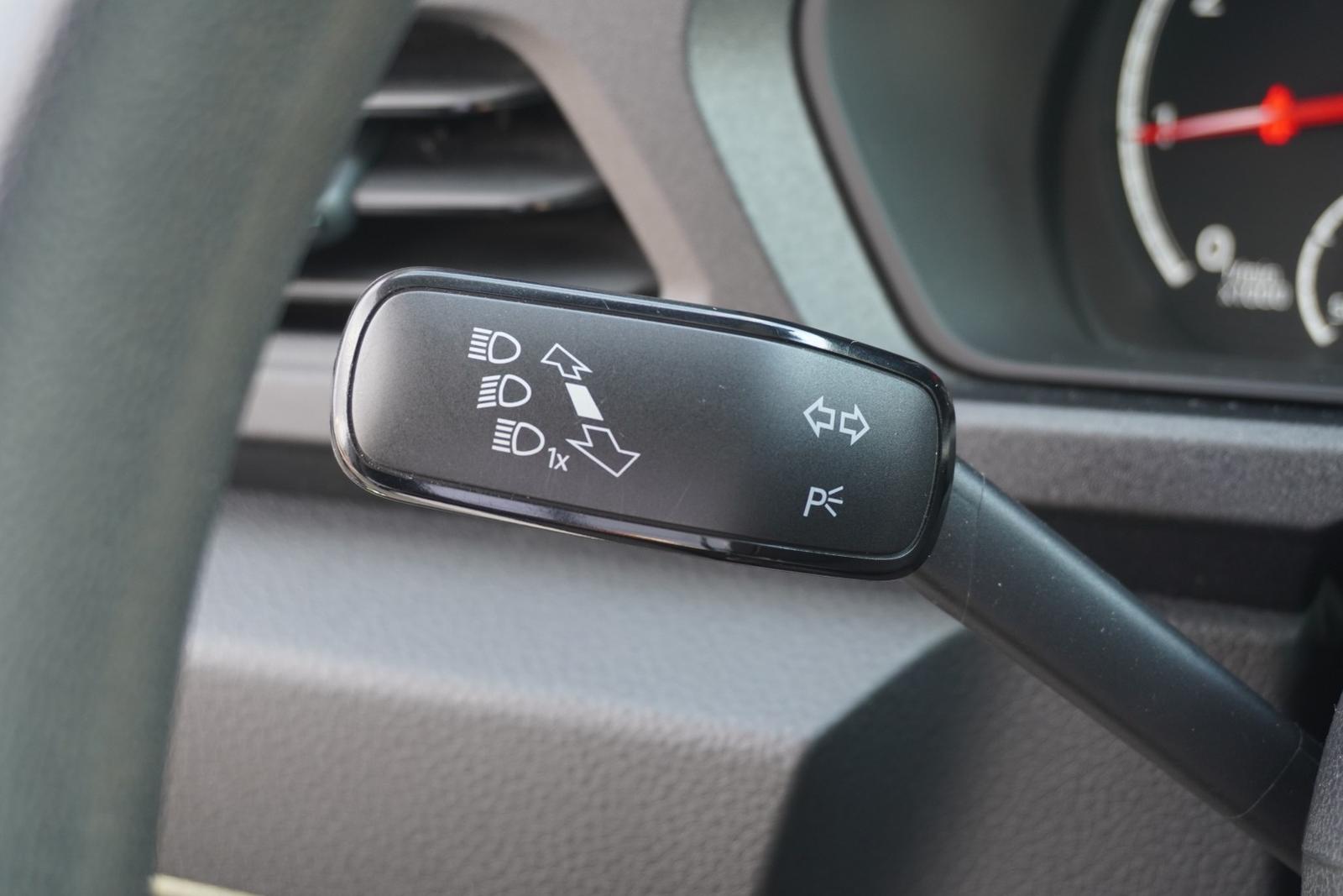Volkswagen Caddy 1.5 TSI Basis Sitzheizung Tempomat DAB PDC, миниатюра 27