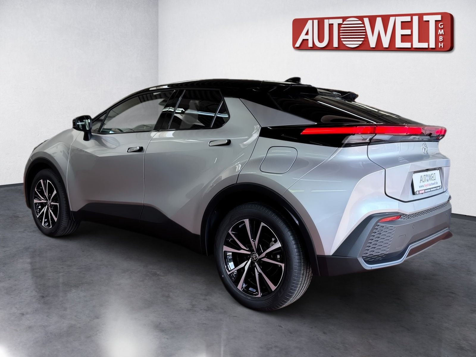 Fahrzeugabbildung Toyota C-HR 2.0 Teamplayer Technik-Paket KlimaA,LED,Nav