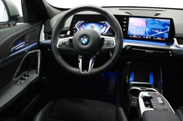 Fahrzeugverkauf 12 BMW X1 18 i sDrive M Sport Kamera Navi LED