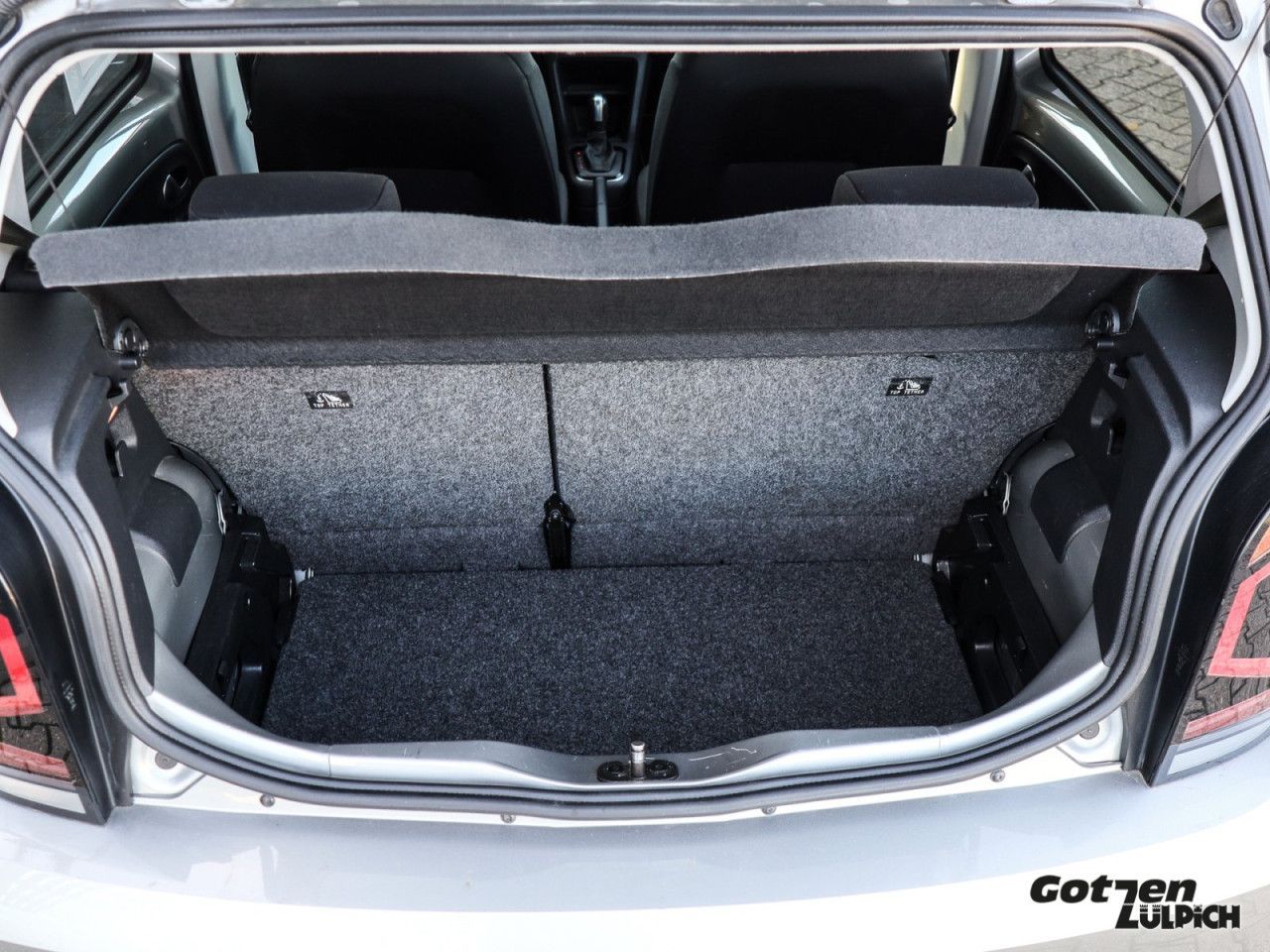 Fahrzeugabbildung Volkswagen e-up! Style Plus Winterpaket Komfortpaket Klima