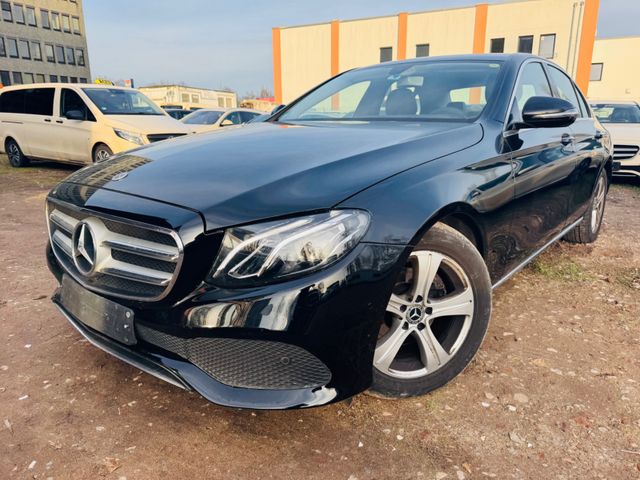 Mercedes-Benz E 200d AVANTGARDE Autom Navi Camera Eu6