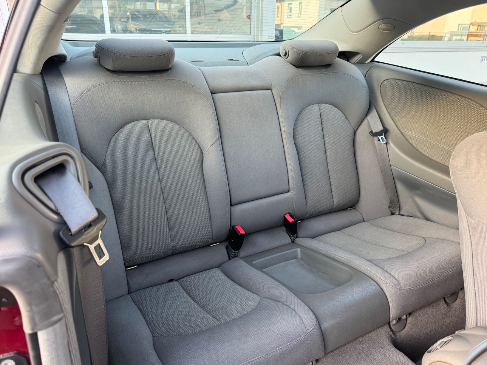 Fahrzeugabbildung Mercedes-Benz CLK 200 Kompressor Coupe/Elegance/S-Dach/SHZ/