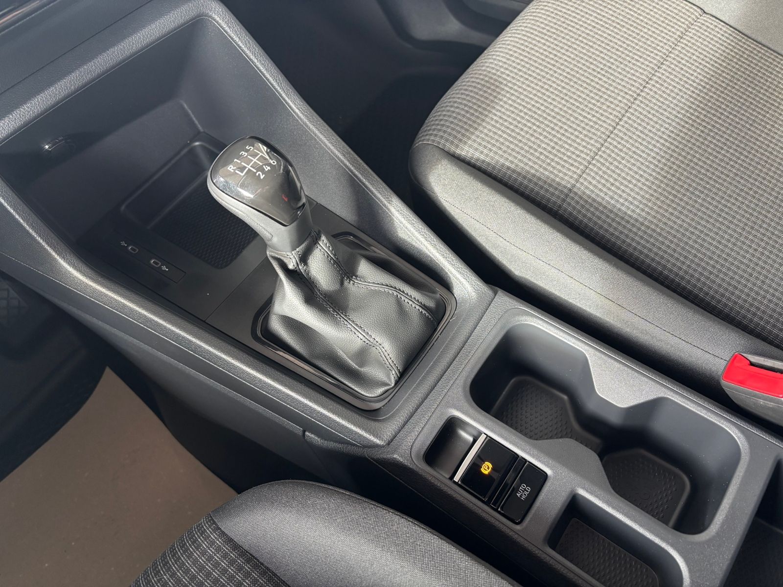 Volkswagen Caddy - Bild 16