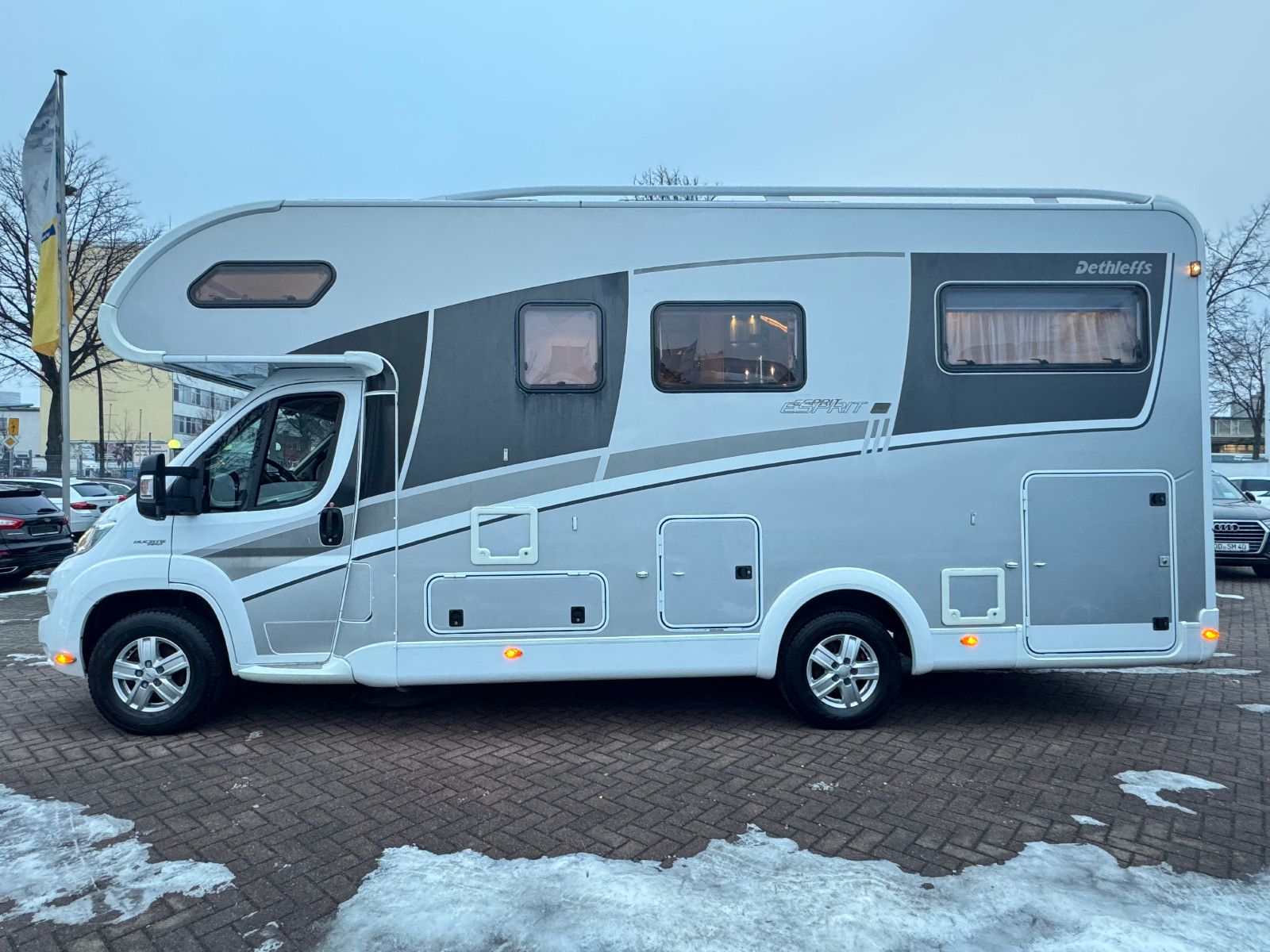 Fahrzeugabbildung Dethleffs ALPA 6820-2 ESPRIT COMFORT AUTOMATIK MEGA VOLL