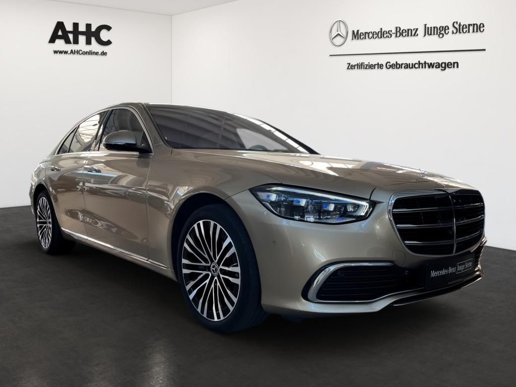 Fahrzeugabbildung Mercedes-Benz S 500 4M ACC AHK Standhzg HUD 4xSitzklima 3D