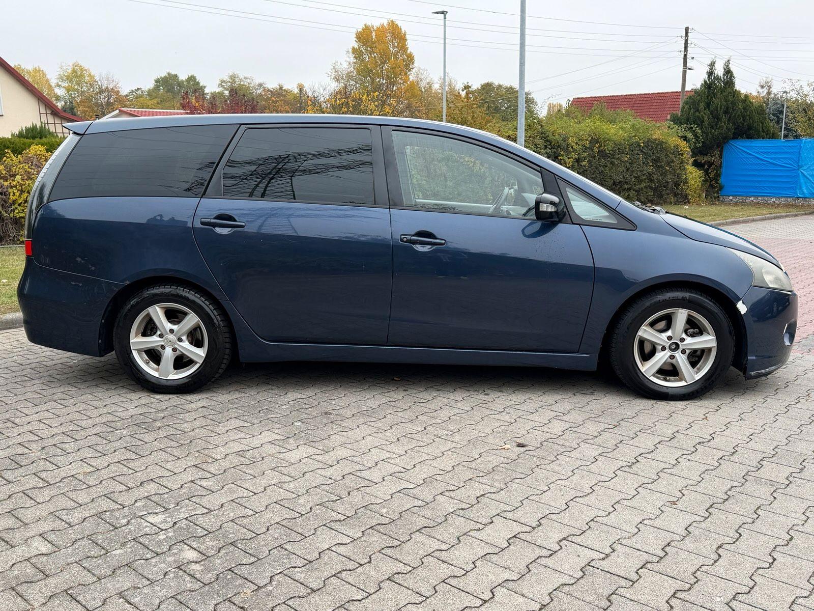Mitsubishi Grandis 2004 — photo 7