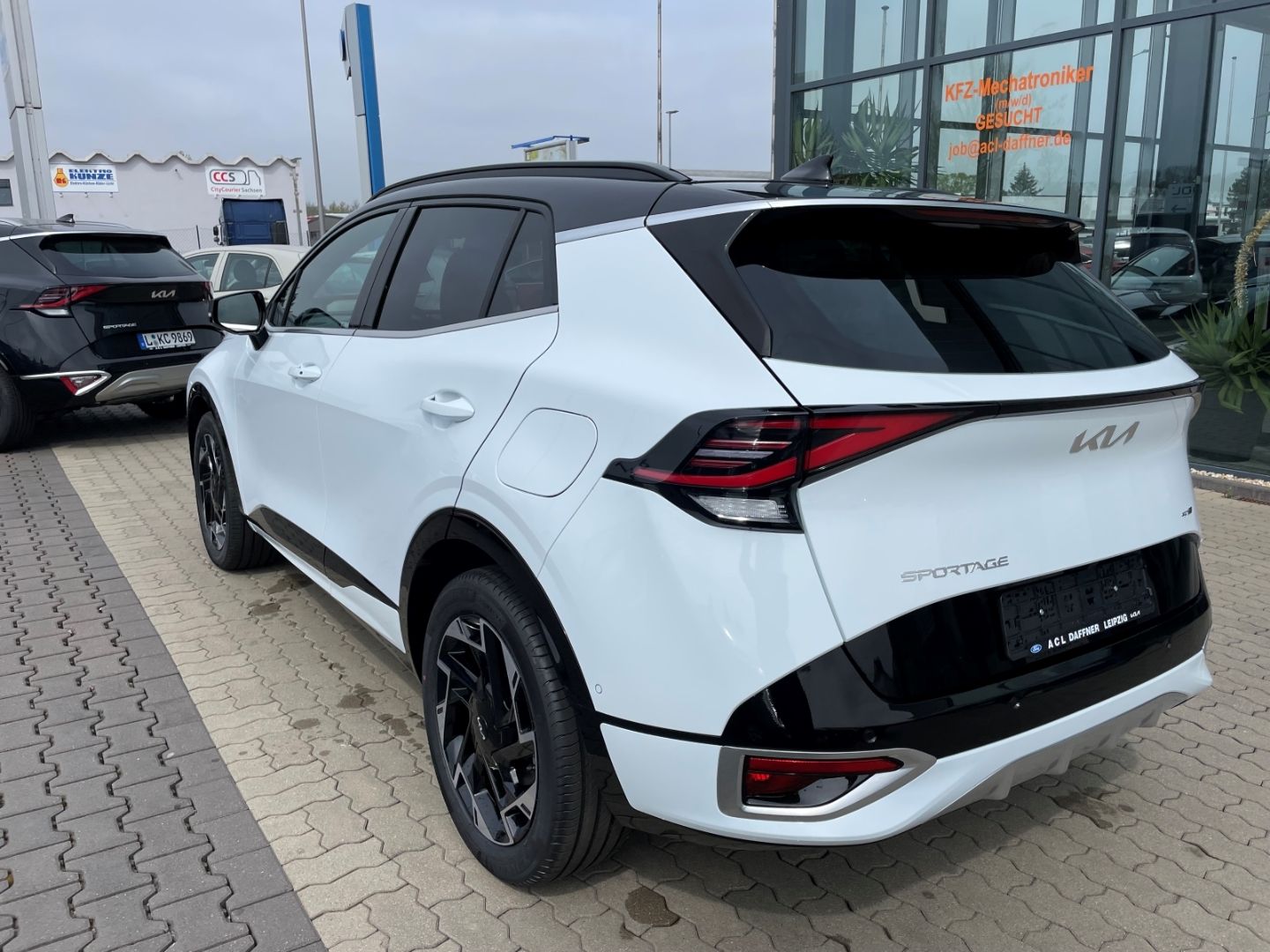 Fahrzeugabbildung Kia Sportage GT-Line Plug-in Hybrid 4WD LED Memory