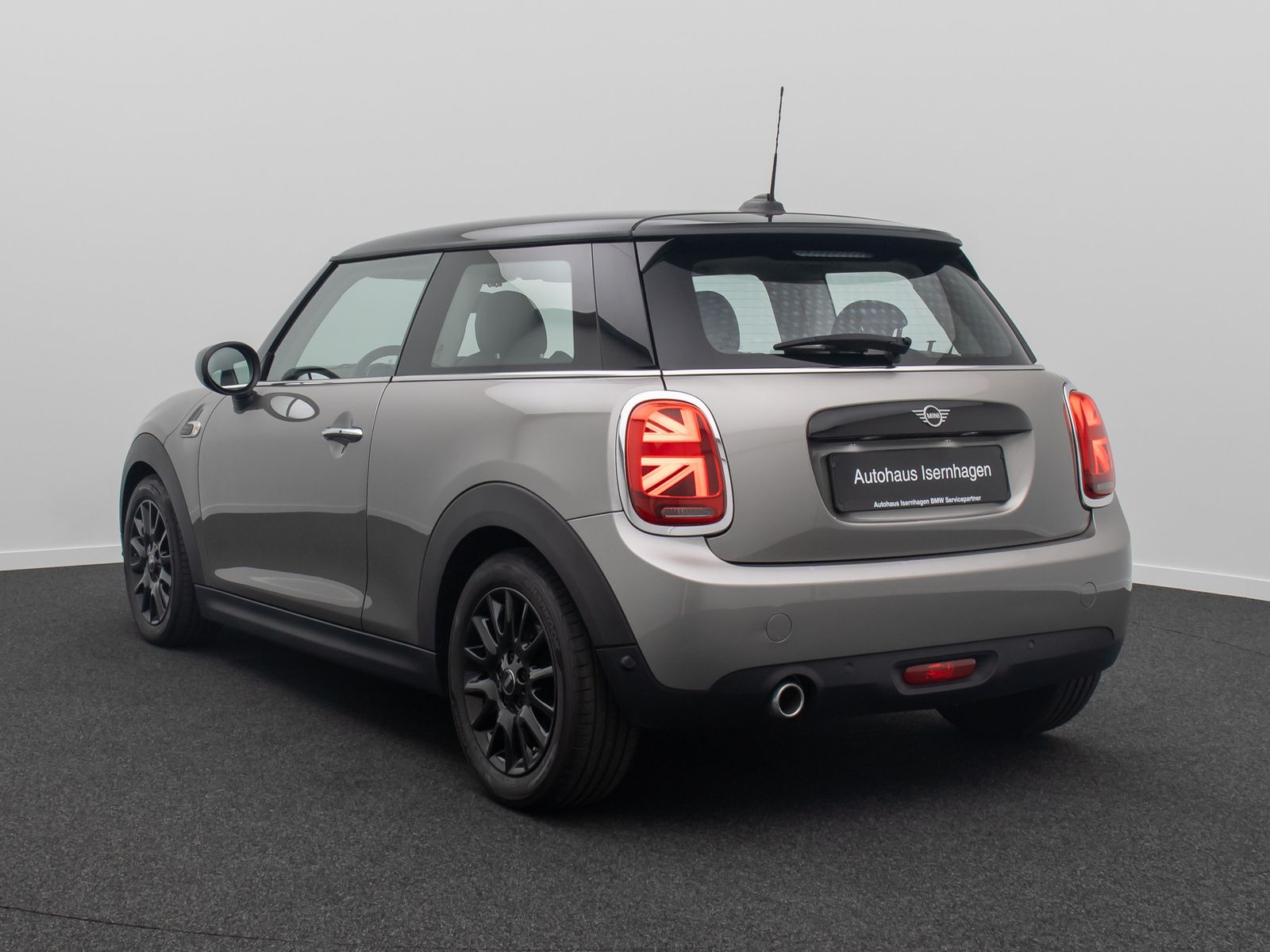 Fahrzeugabbildung MINI COOPER ACC AppleCar DriveAs DAB Teilleder Sport