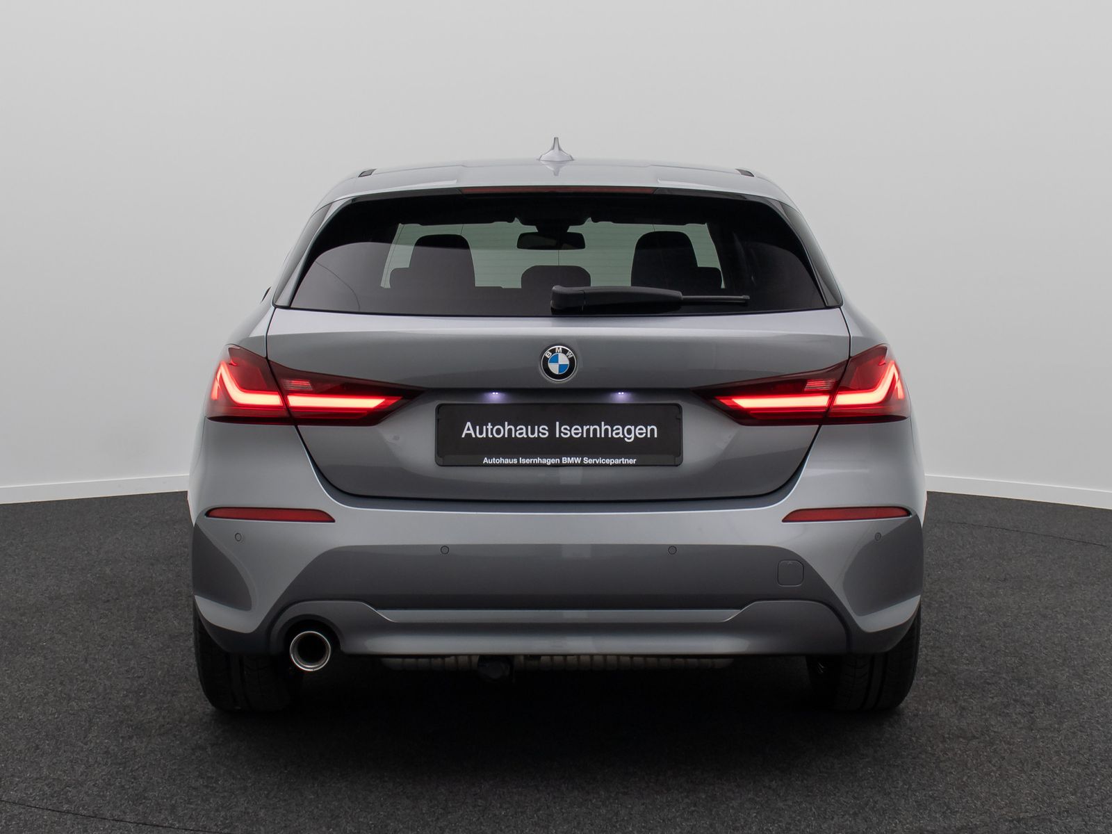 Fahrzeugabbildung BMW 118i GeschwindigReg DAB AHK DriveAs LED CockpitP
